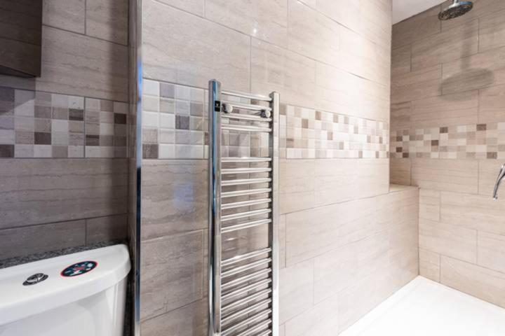 London Kensington & Chelsea 2 Bed Zone 1 Aprt Apartment ภายนอก รูปภาพ